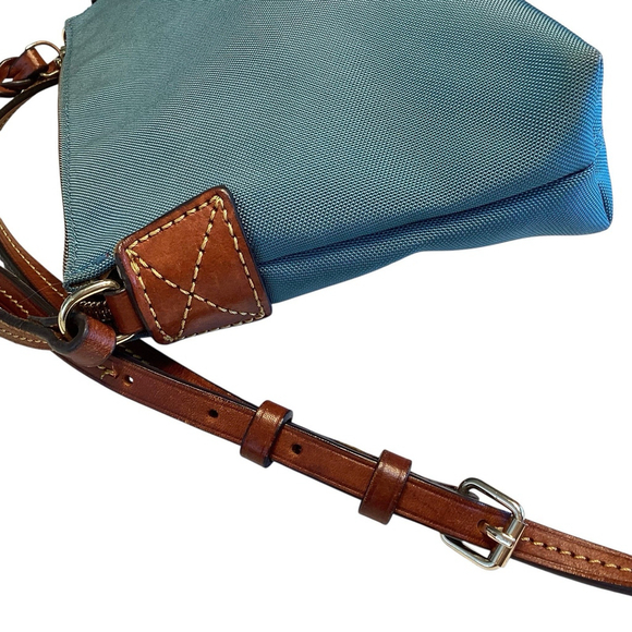 Dooney & Bourke Crossbody Bag Small Blue Sullivan Pouchette Leather Nylon EUC - Picture 8 of 10